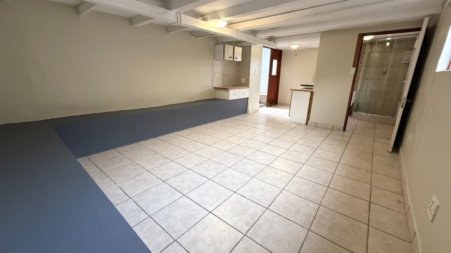 To Let 4 Bedroom Property for Rent in Costa Sarda Western Cape